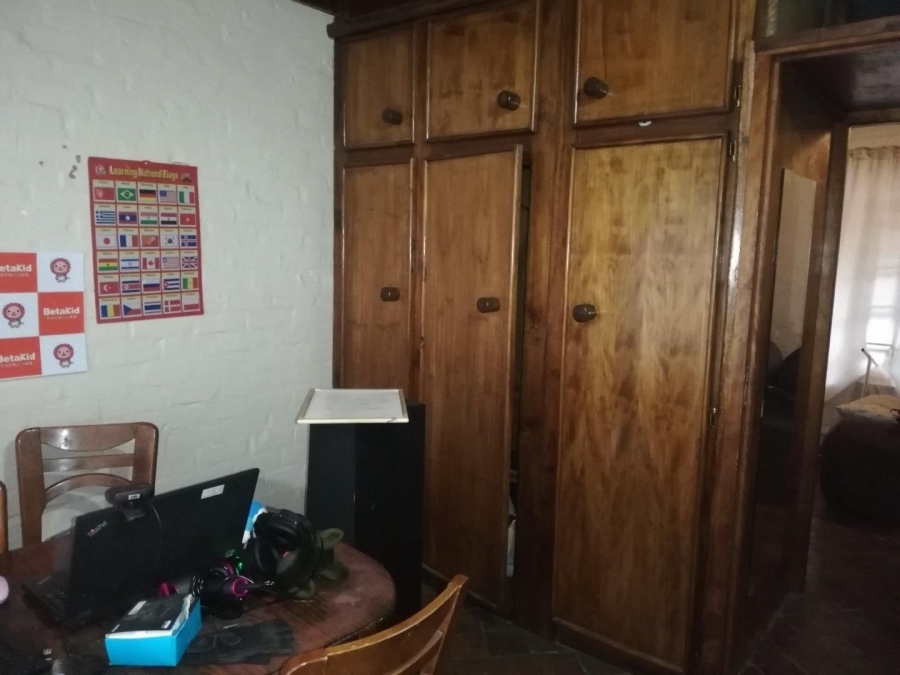 2 Bedroom Property for Sale in Kannoniers Park North West
